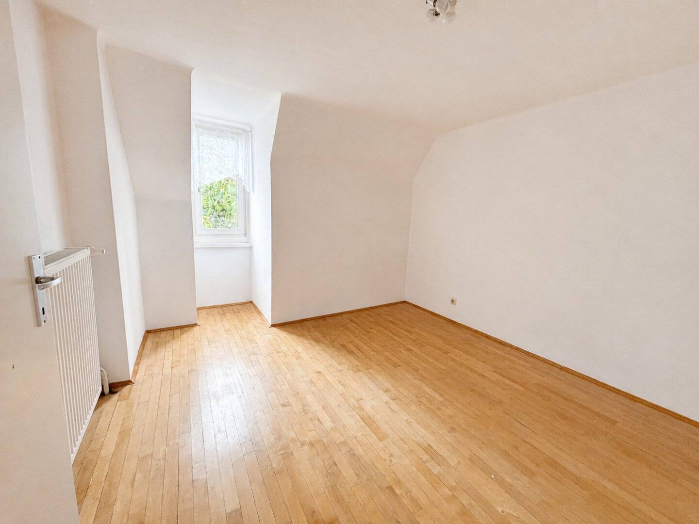 Plenty of space for the whole family – maisonette apartment with large balcony in Weiz