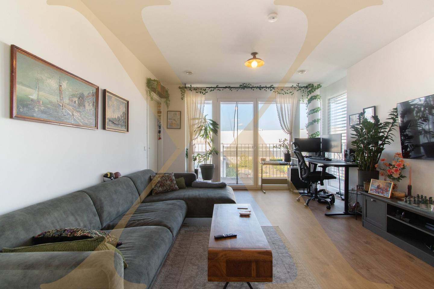 Spacious 2-room apartment with terrace and loggia in Linz for rent!