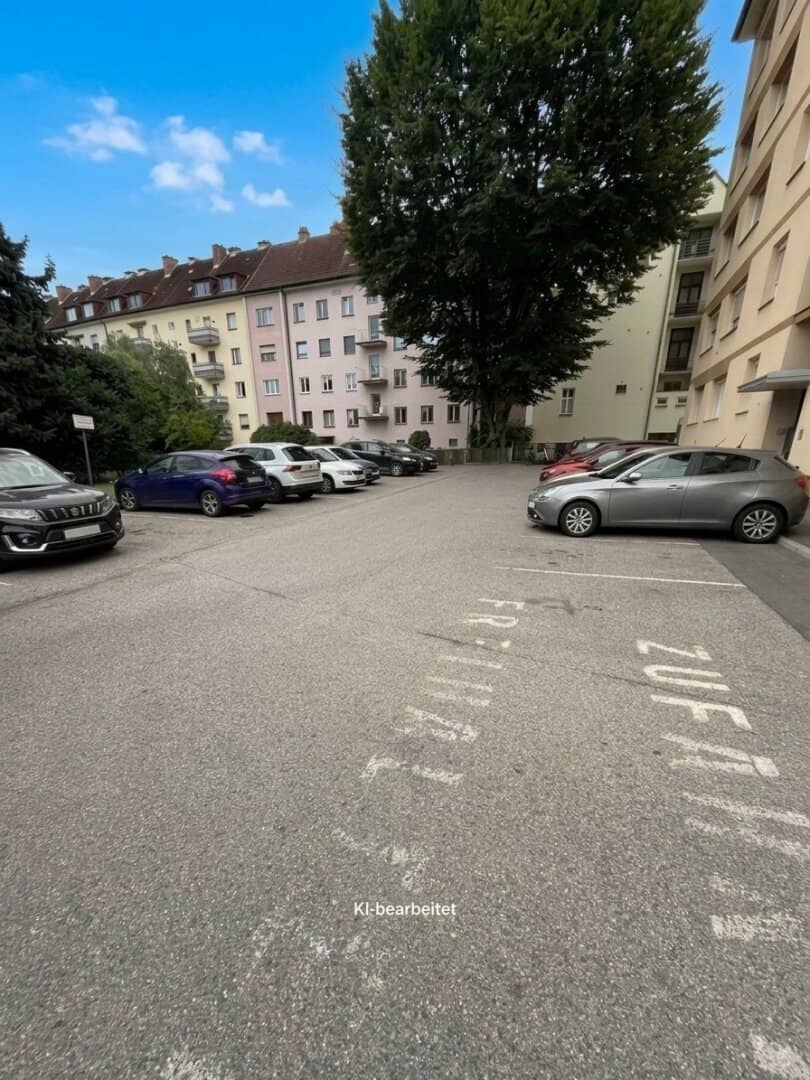 BESTE Lage in Leoben LKH - Universität mit Fernblick! Wunderschön modernisierte 73m² Wohnung, 5. Stock, inkl. Einbauküche
