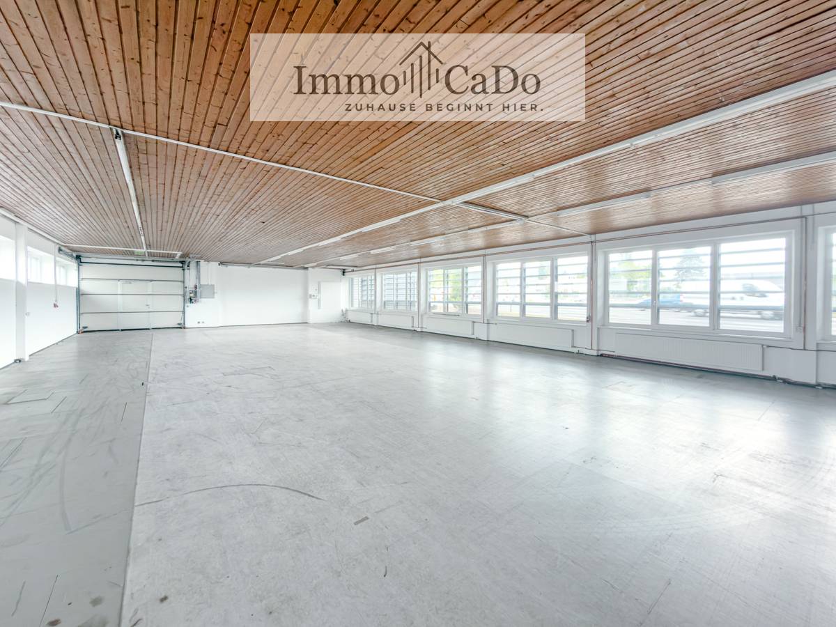 Loft apartment in prime location with drive in gate