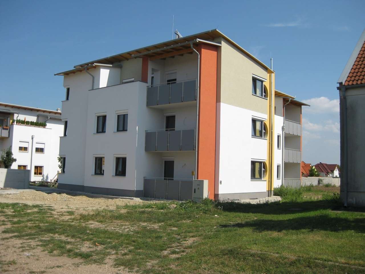 Gepflegte energieeffiziente Wohnung aus 2005
