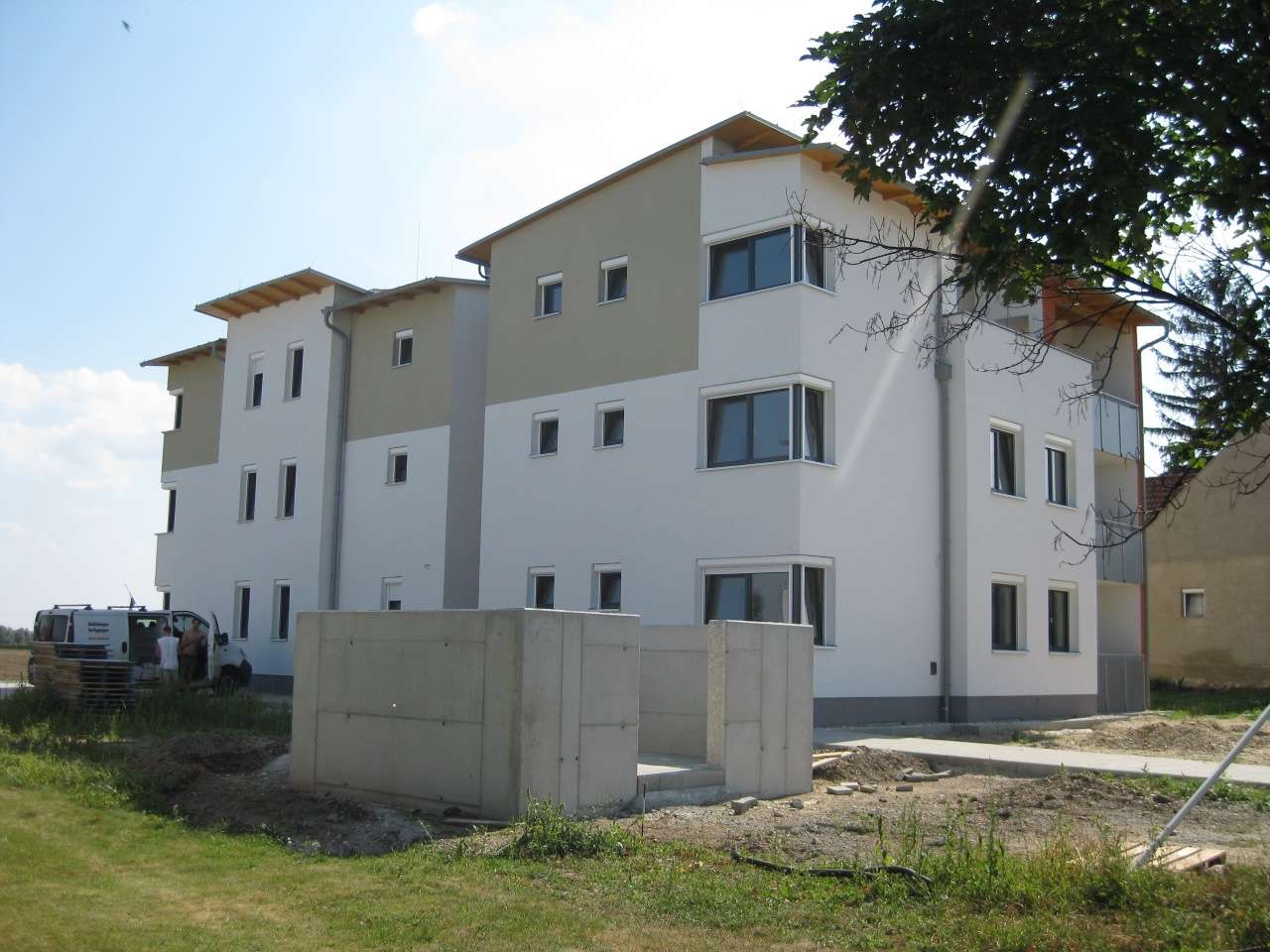 Gepflegte energieeffiziente Wohnung aus 2005
