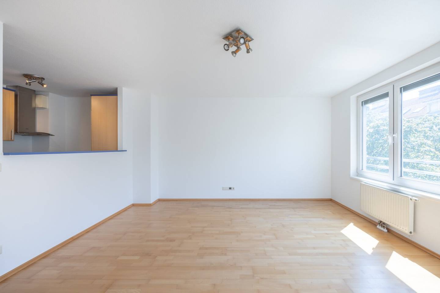 Charmante 2-Zimmer Wohnung mit Garage in 1120 Wien – 55m², Lift, Parkett, Top Lage!
