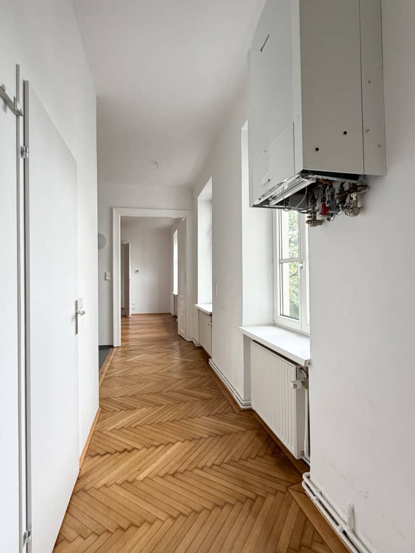 FAMILY HIT: BRIGHT, QUIET 2.5 ROOM MAISONETTE WITH TERRACE