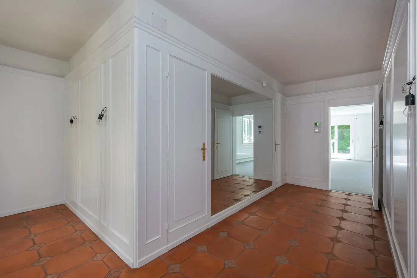 Vintage-Traum in Grinzing – Einfamilienhaus mit Garten & Terrasse