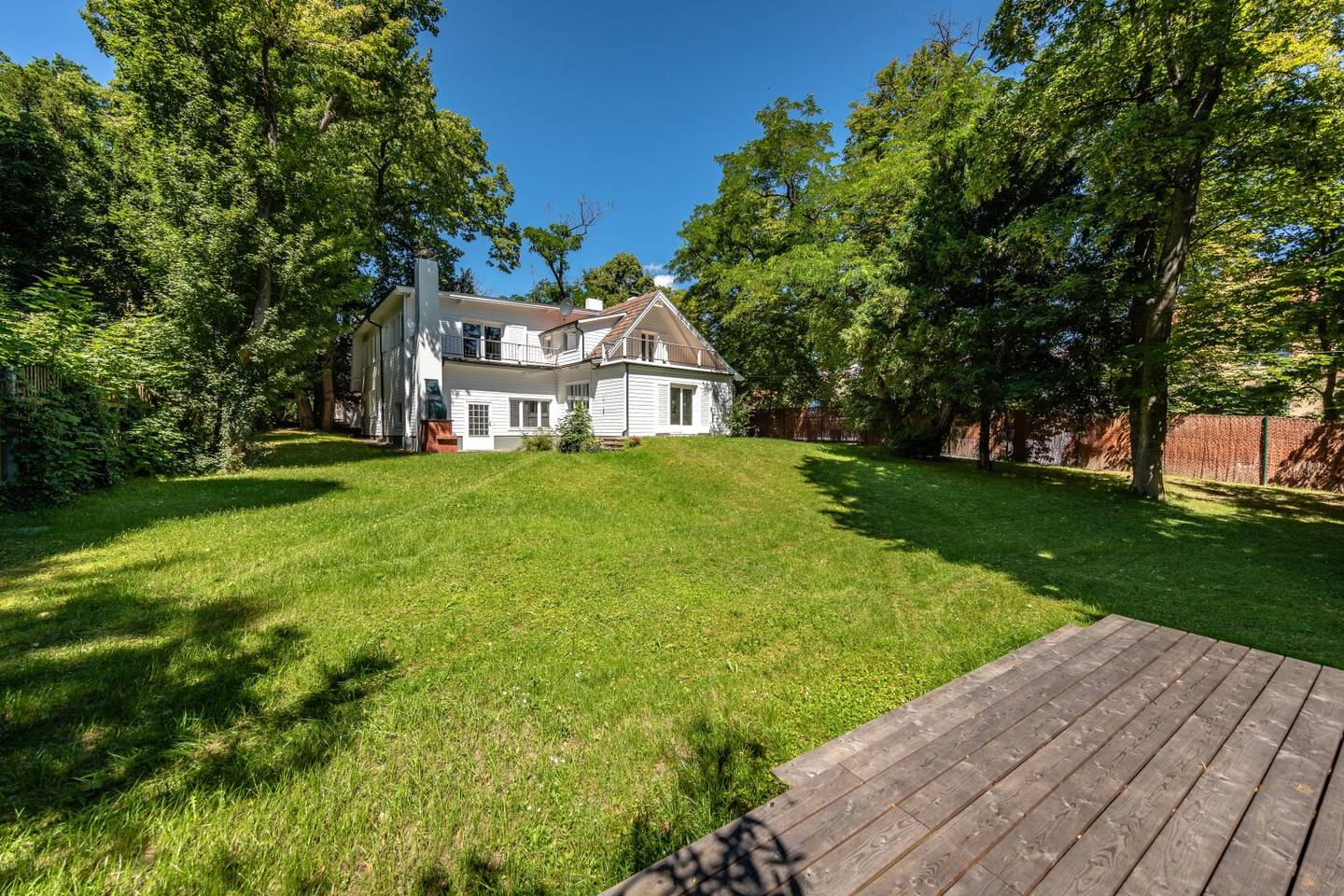 Vintage dream in Grinzing – Single-family house with garden &amp; terrace