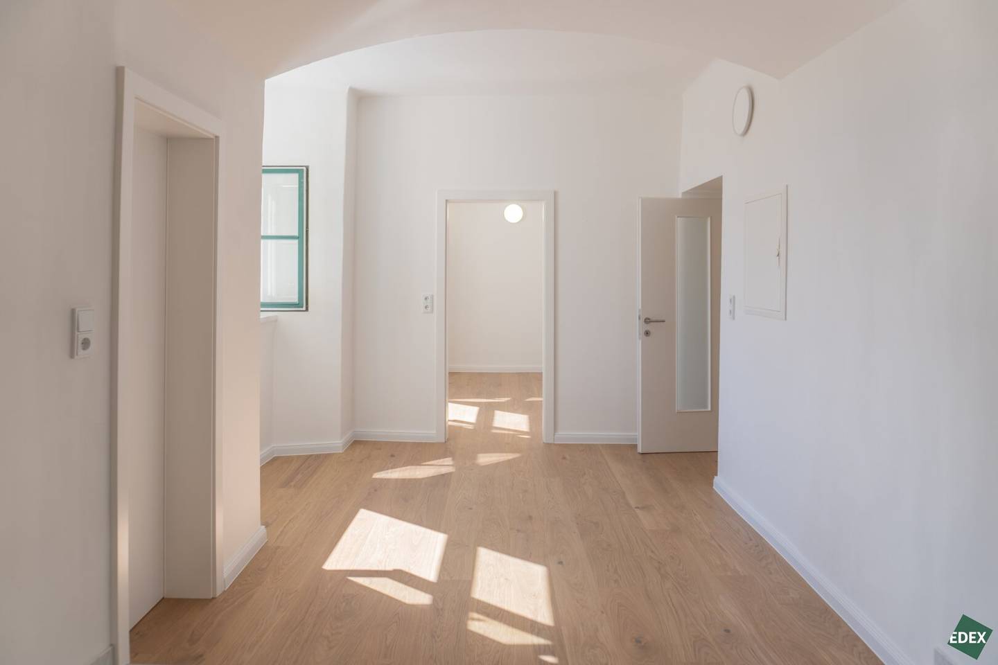 Unique living in the historic Kammerhof - Dream apartment in the center of Gmunden with breathtaking view