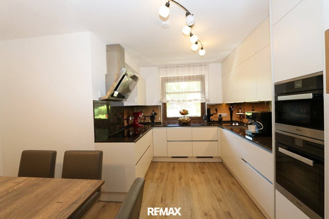 Moderne 4-Zi-EG-Wohnung in Villach mit Loggia, TG und AP &amp; Einbauküche