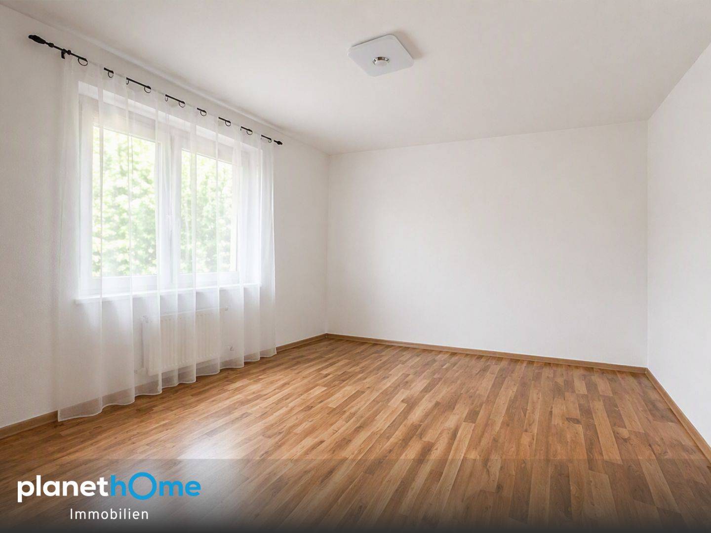 Anlegerwohnung mit Loggia in ruhiger Lage
