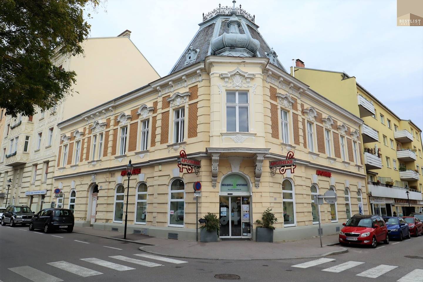 Period style old building! Beautiful office or medical practice spaces of approx. 238 m² in Baden's prime location