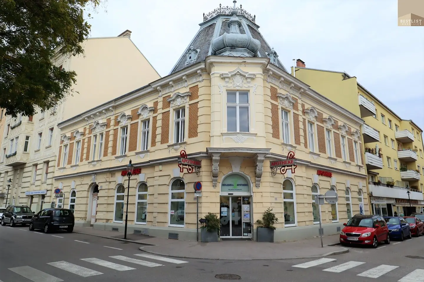 Period style old building! Beautiful office or medical practice spaces of approx. 238 m² in Baden's prime location