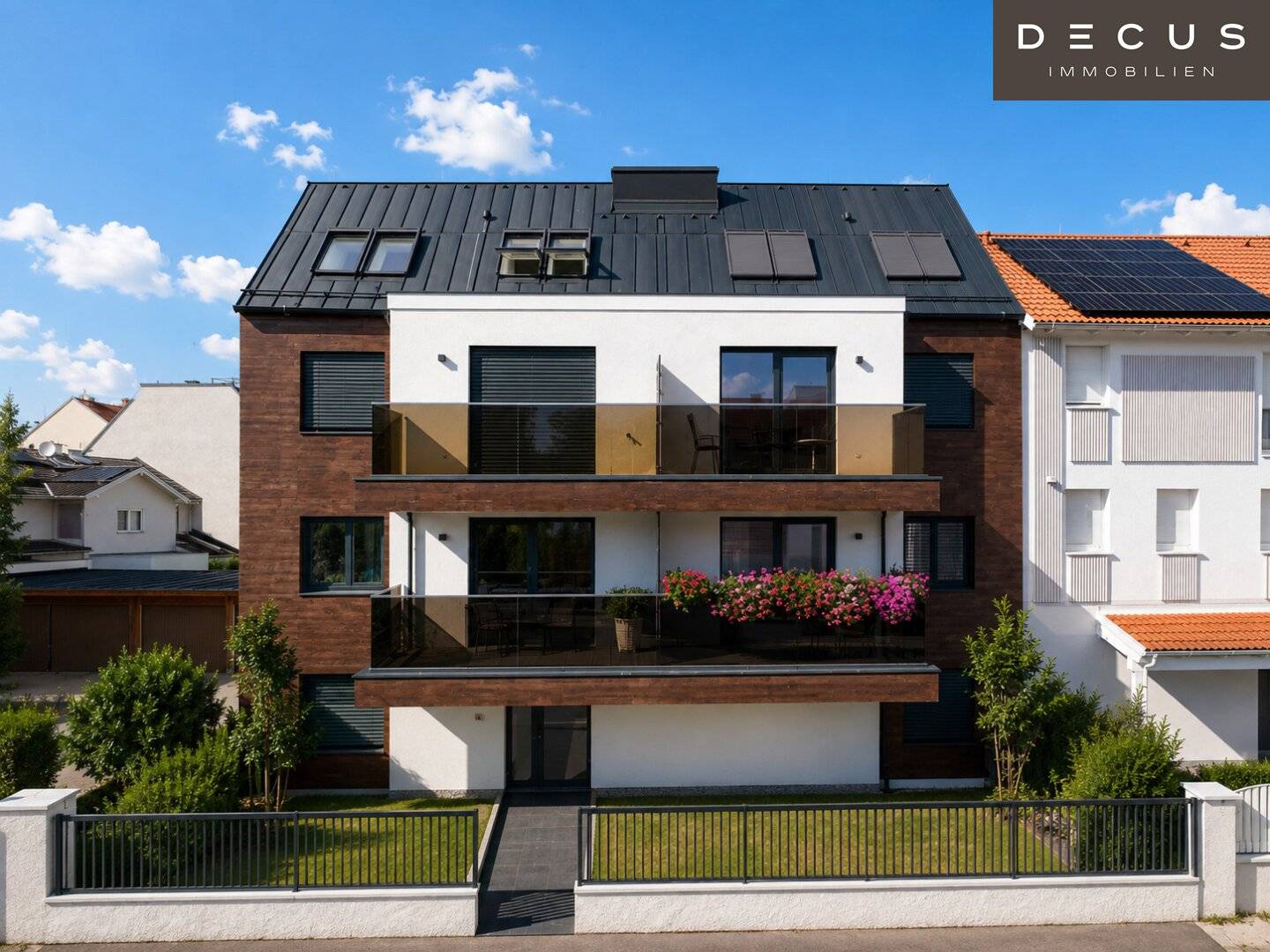 INVESTOR | FIRST OCCUPANCY IN STAMMERSDORF | 3-ROOM ATTIC APARTMENT | TERRACE, AIR CONDITIONING AND FITTED KITCHEN