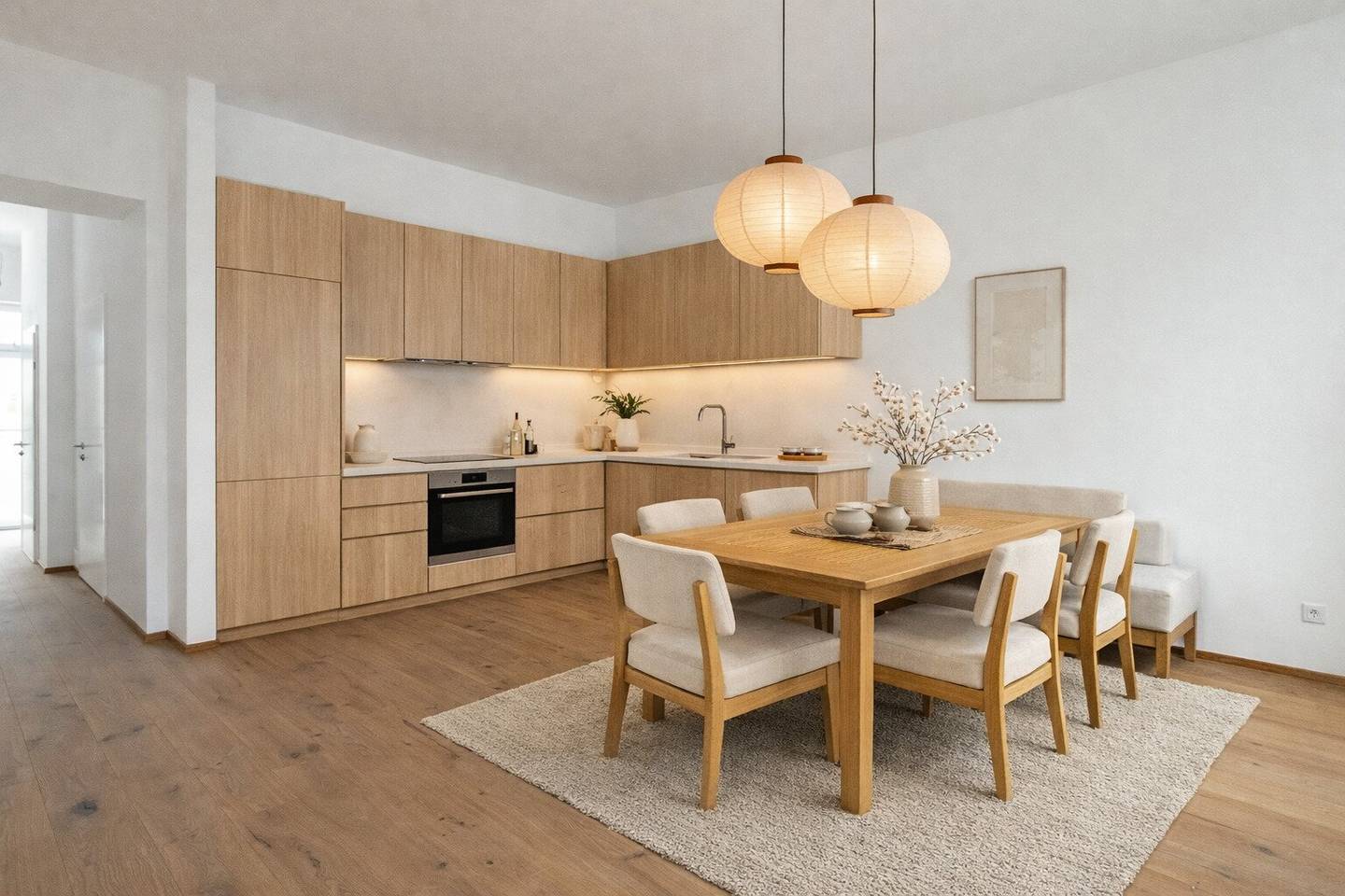 3-Zimmer-Altbauwohnung mit Balkon zum Innenhof | Erstbezug nach Sanierung