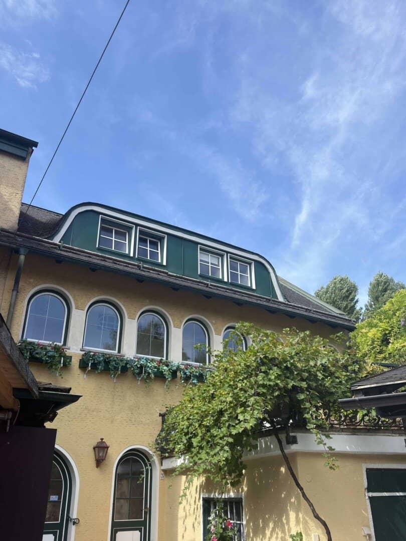 Charming attic apartment in Maxglan