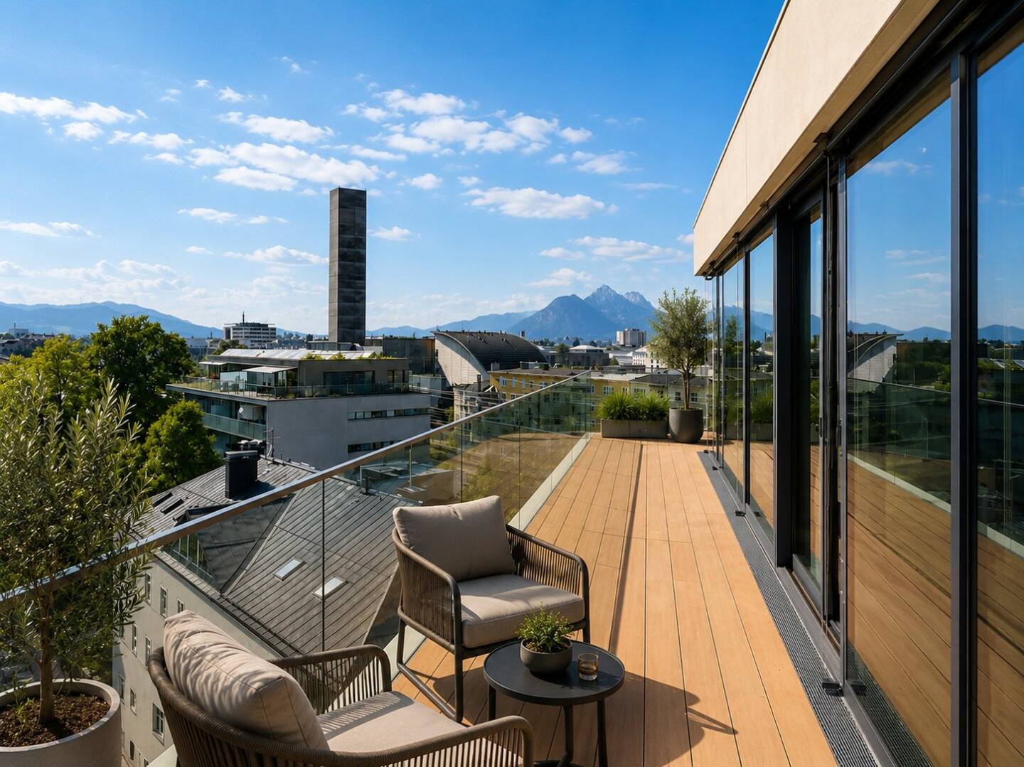 Above the Roofs of Salzburg – Exclusive Penthouse with Panoramic and Mountain Views