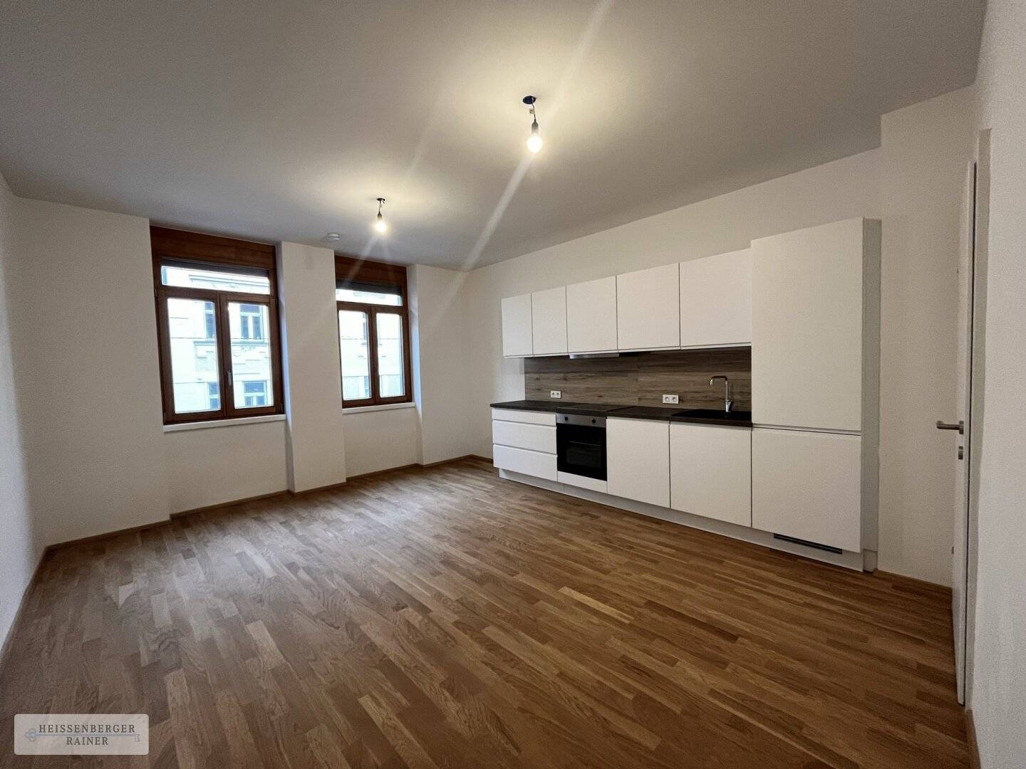 Near city center - Augarten | spacious 3-room apartment with west balcony