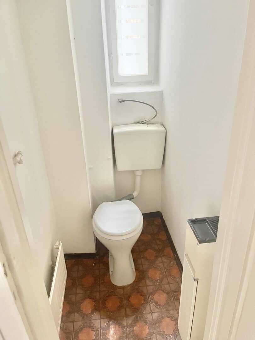 Open-ended 3-room apartment on the 1st floor - near Matzleinsdorfer Platz
