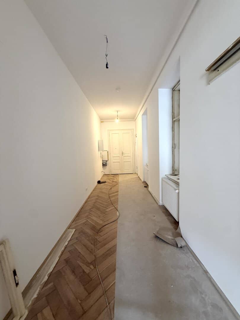 Very extraordinary period apartment on Mariahilfer Straße