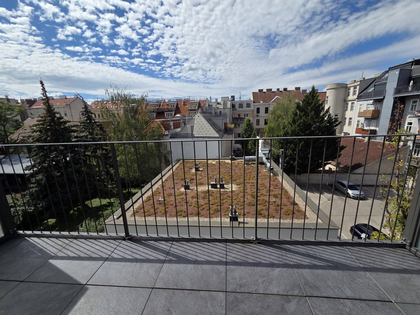 TERRASSENWOHNUNG - RUHELAGE - 2 Zimmer - IHR NEUES ZUHAUSE!!