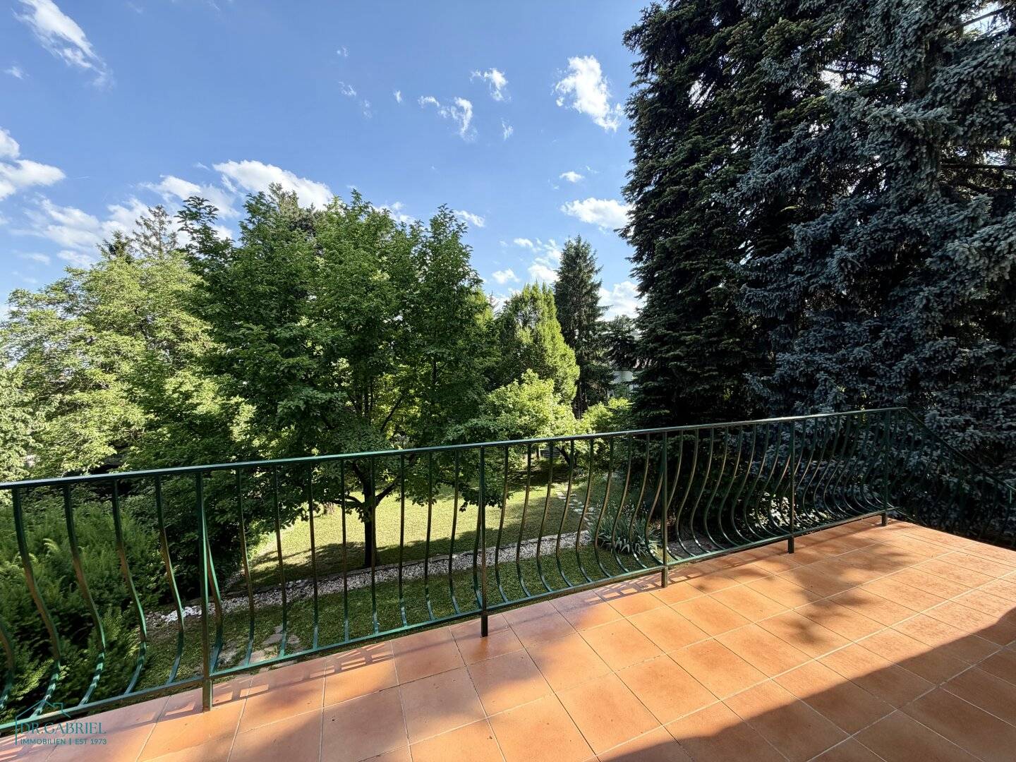 Single-family house with beautiful garden in Pötzleinsdorf