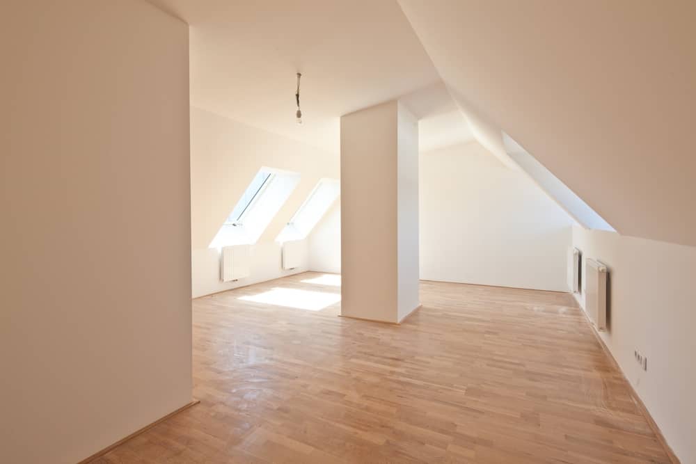 Maisonette apartment with gallery and sunny terrace