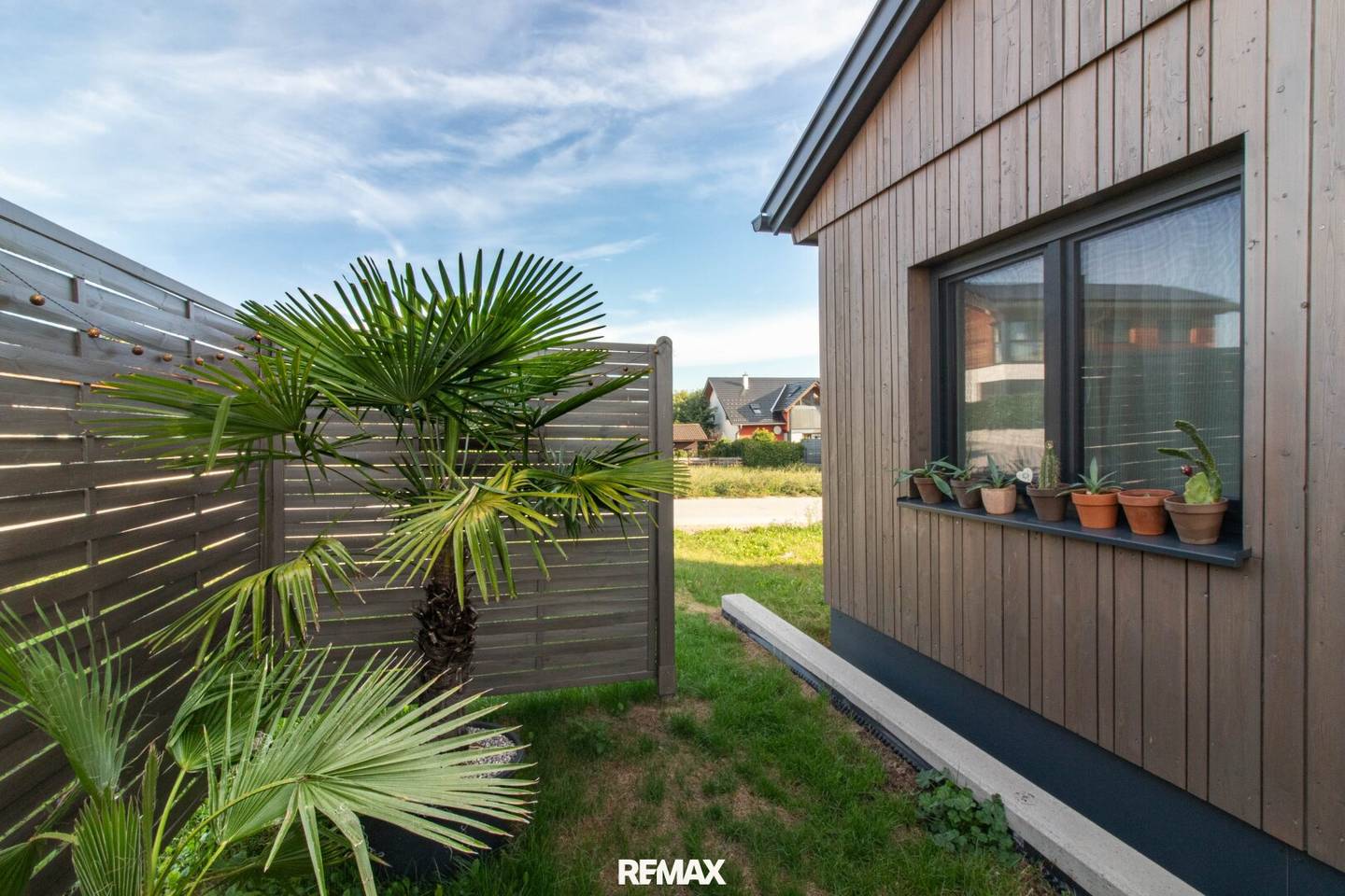 Open House am Sa. den 29. August 2026 von 10-12 Uhr - ein kleines Haus mit großen Möglichkeiten - Verkauf mit DAVE!