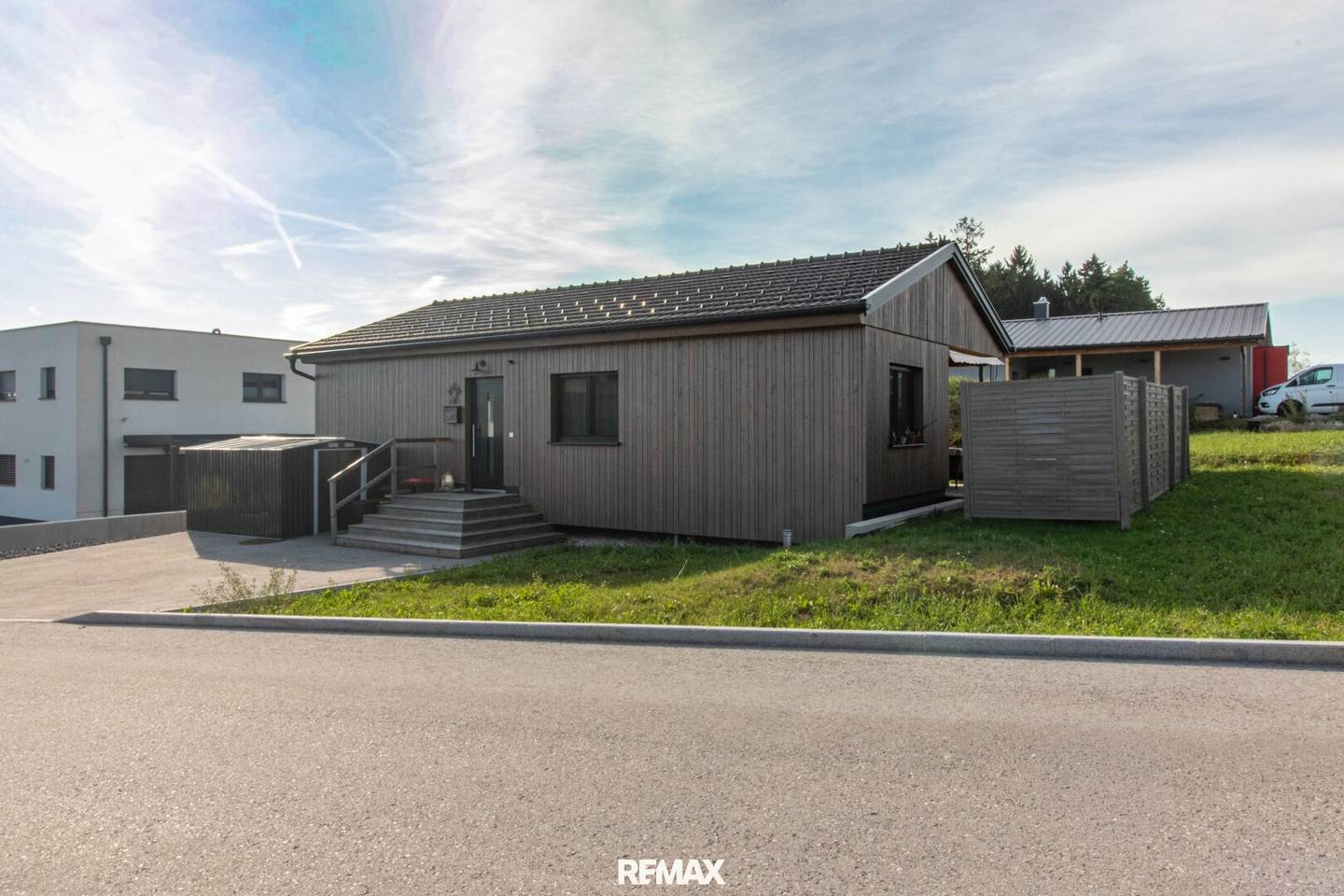 Open House am Sa. den 29. August 2026 von 10-12 Uhr - ein kleines Haus mit großen Möglichkeiten - Verkauf mit DAVE!