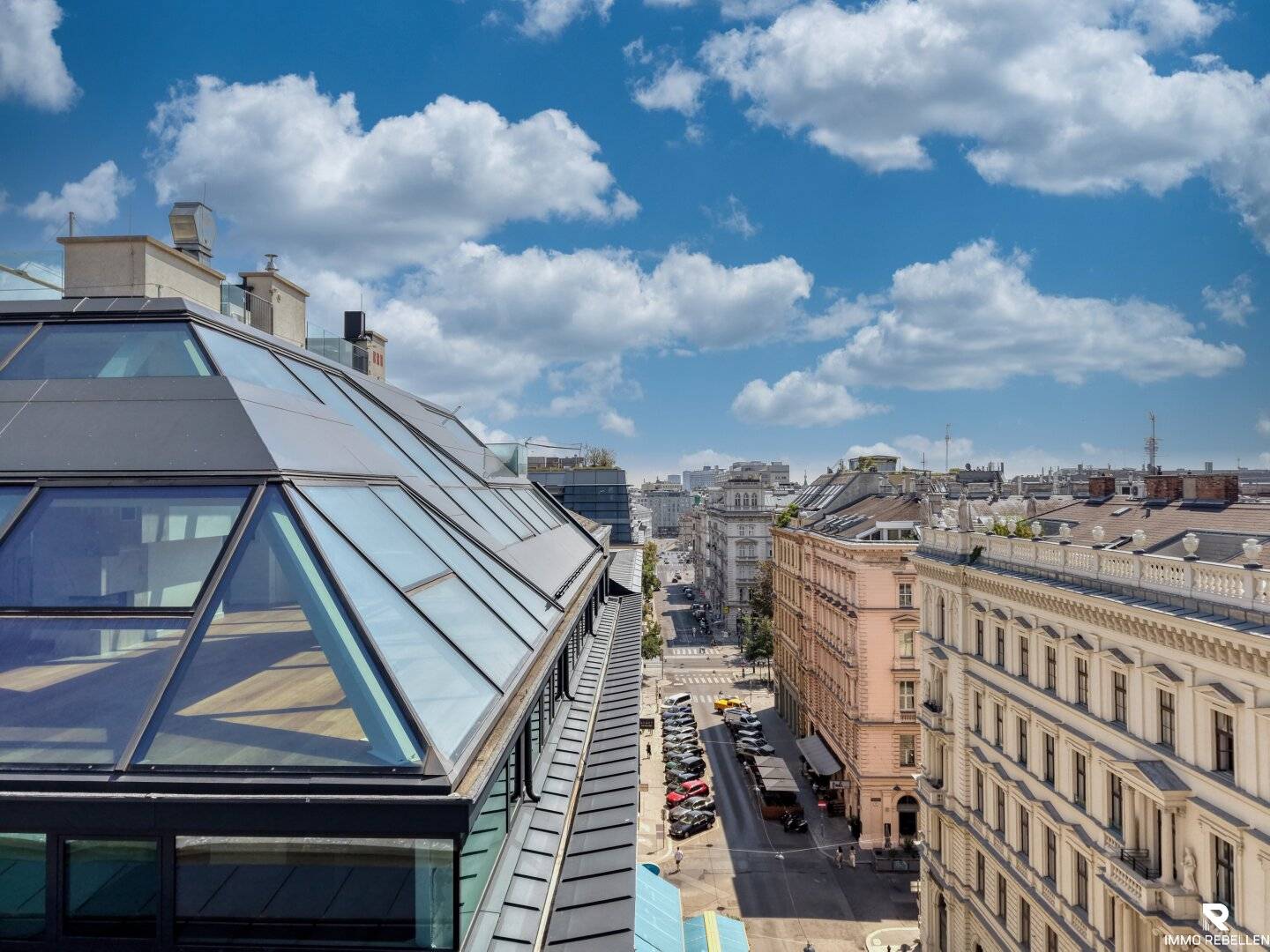 Your Private Residence Above Vienna – Luxus-Penthouse mit Rooftop-Pool &amp; Privatlift in 1010 Wien