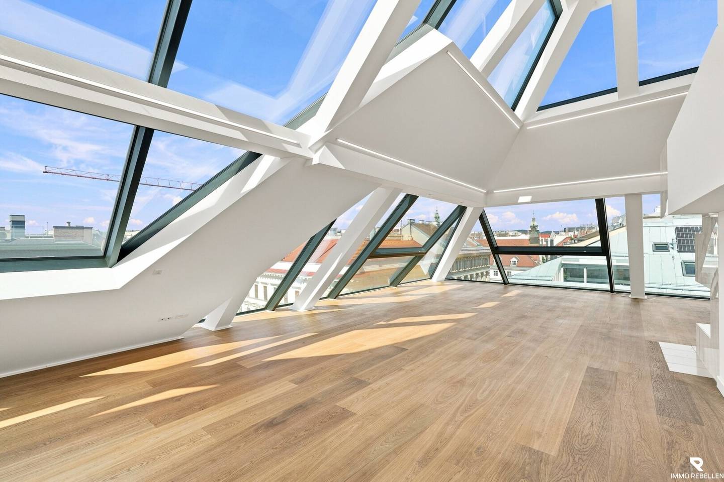 Your Private Residence Above Vienna – Luxus-Penthouse mit Rooftop-Pool &amp; Privatlift in 1010 Wien