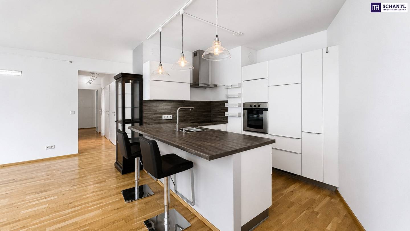 Spacious 3-room apartment with 15 m² veranda – ideal for couples, families or a shared flat