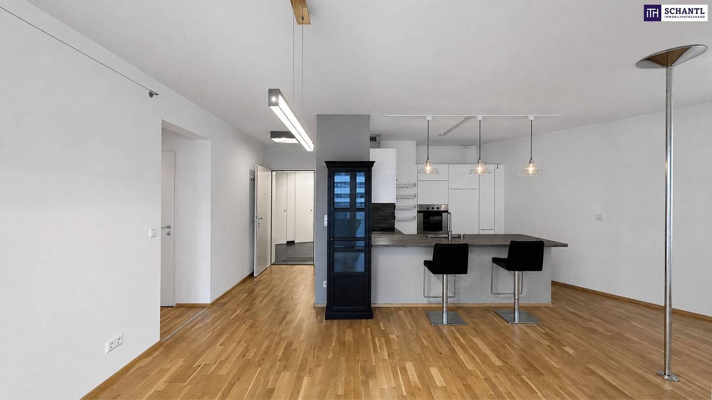 Spacious 3-room apartment with 15 m² veranda – ideal for couples, families or a shared flat