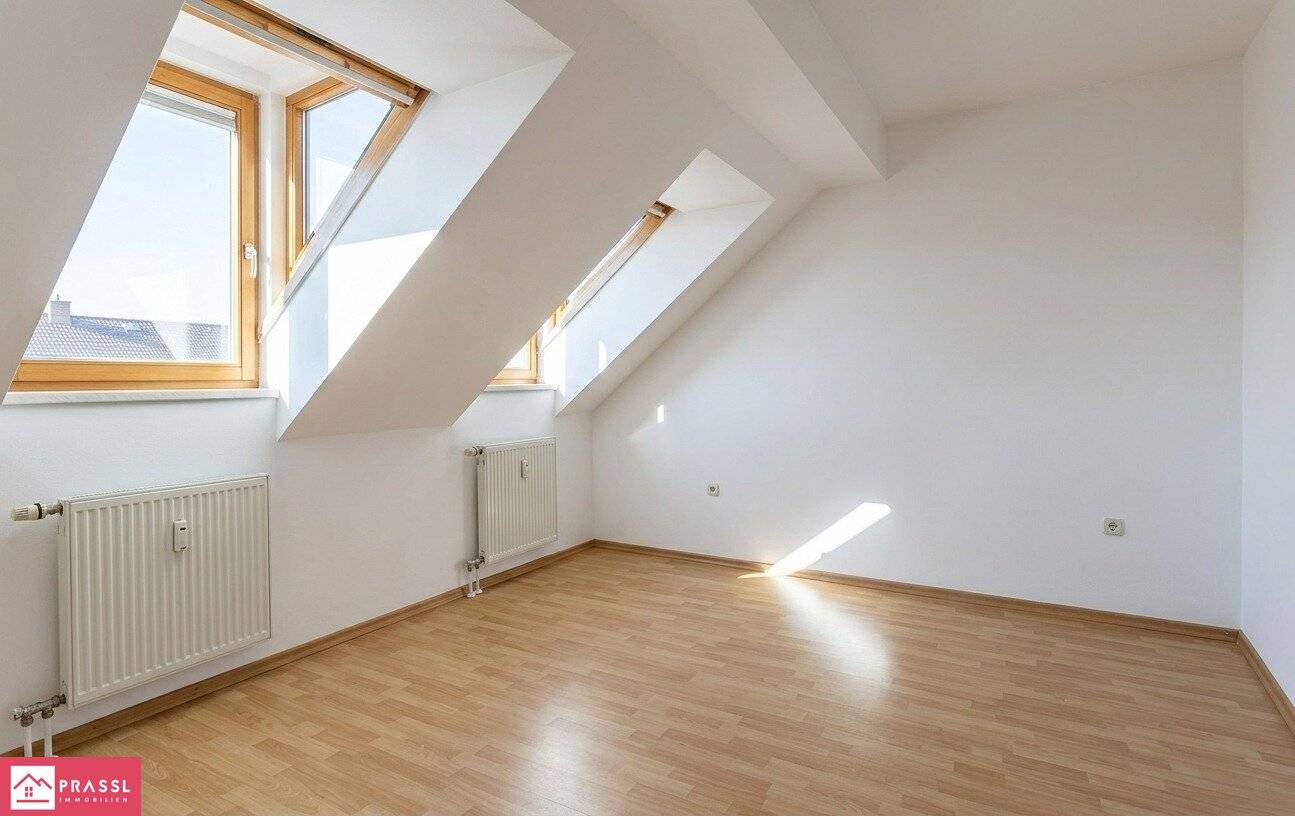 Herzige Dachgeschosswohnung nahe Montanuni Leoben! Jetzt mieten!