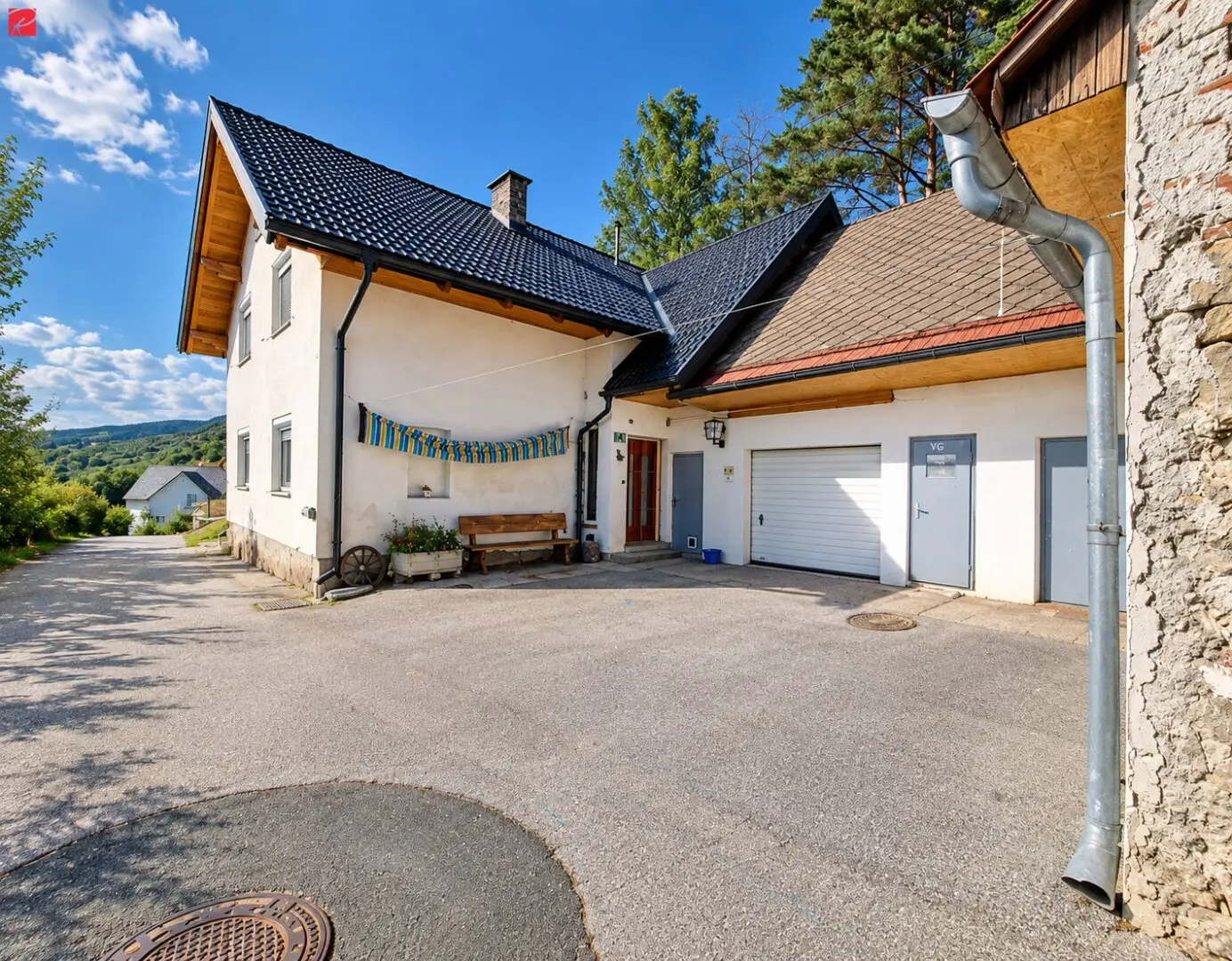 Traumblick zur Riegersburg – Garage mit Bar &amp; Hebebühne