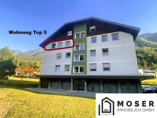 Spacious 4-room Condominium with South Balcony, Dobratsch View, Garage and Large Cellar Compartment