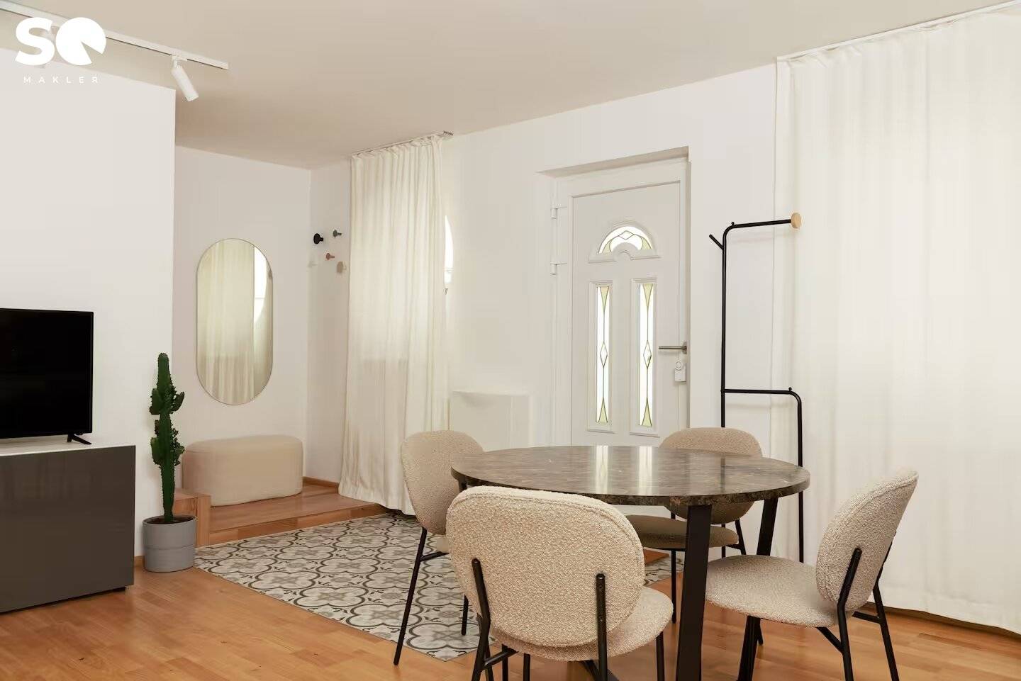 # SQ - MÖBLIERTES APARTMENT NÄHE AKH WIEN - BEFRISTET AUF 6 MONATE
