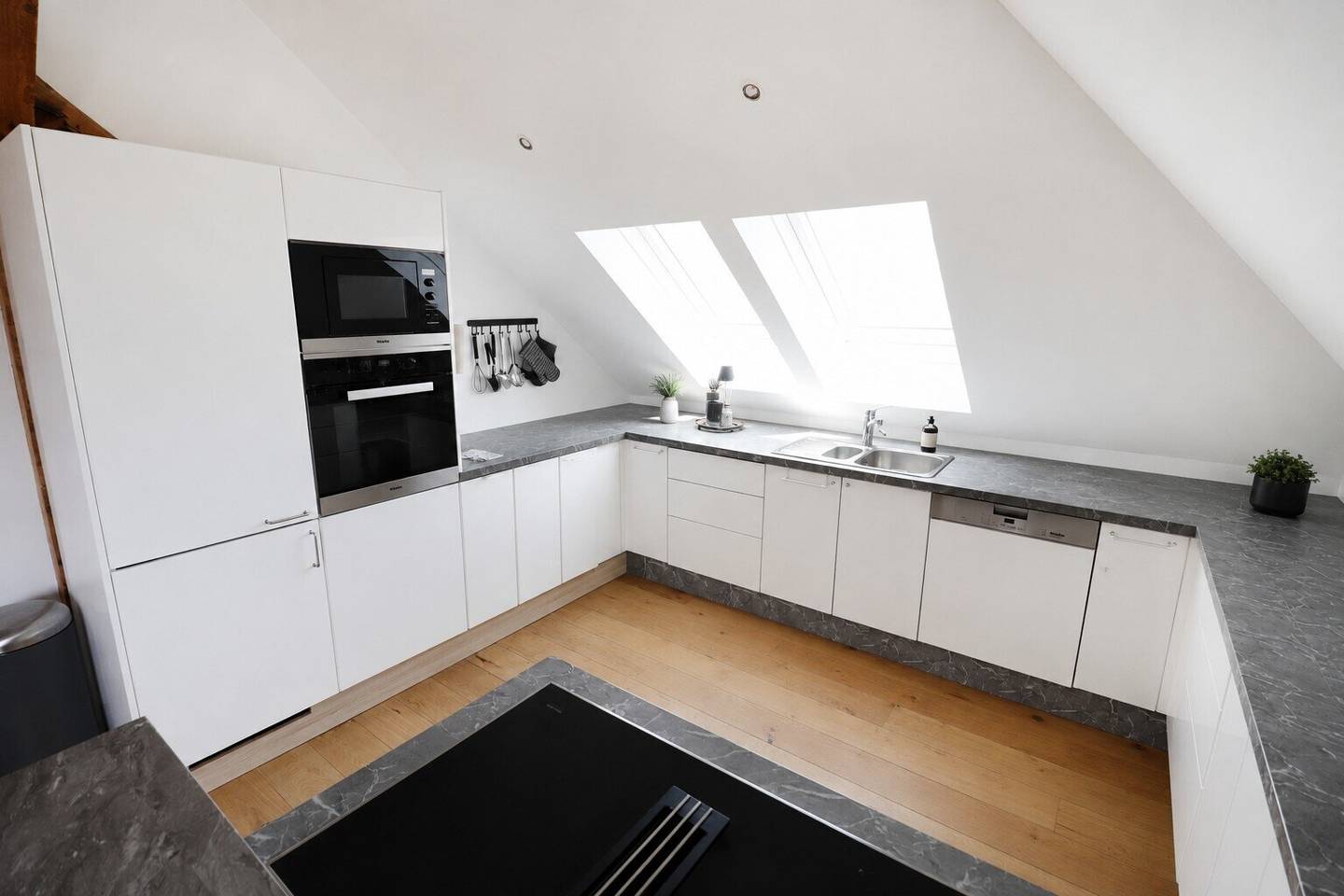 Special living experience: Stylish attic apartment with terrace in Salzburg City