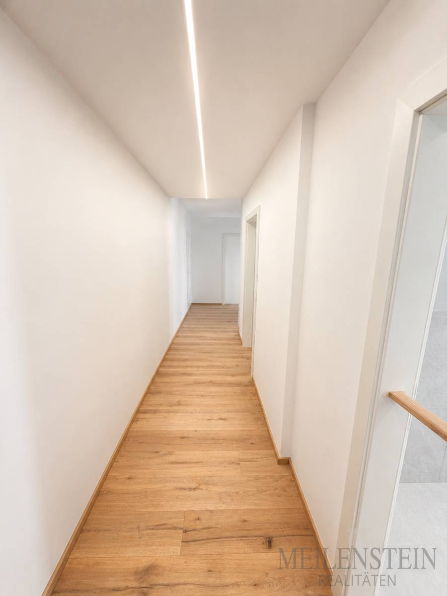 Erstbezug sanierte Wohnung im Erdgeschoss lichtdurchflutet