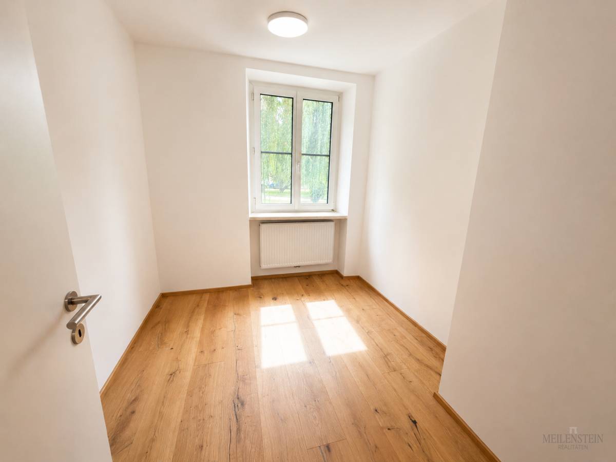 Erstbezug sanierte Wohnung im Erdgeschoss lichtdurchflutet
