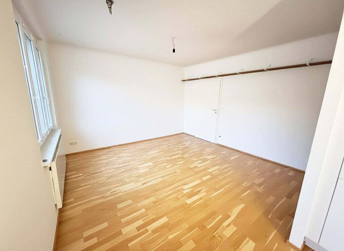 Renovated 2-room apartment near Kongresspark | 53.6 m²