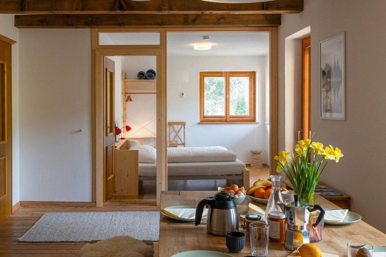 Freizeitwohnsitz in den Tiroler Bergen – großzügiges Haus mit 5 Schlafzimmern
