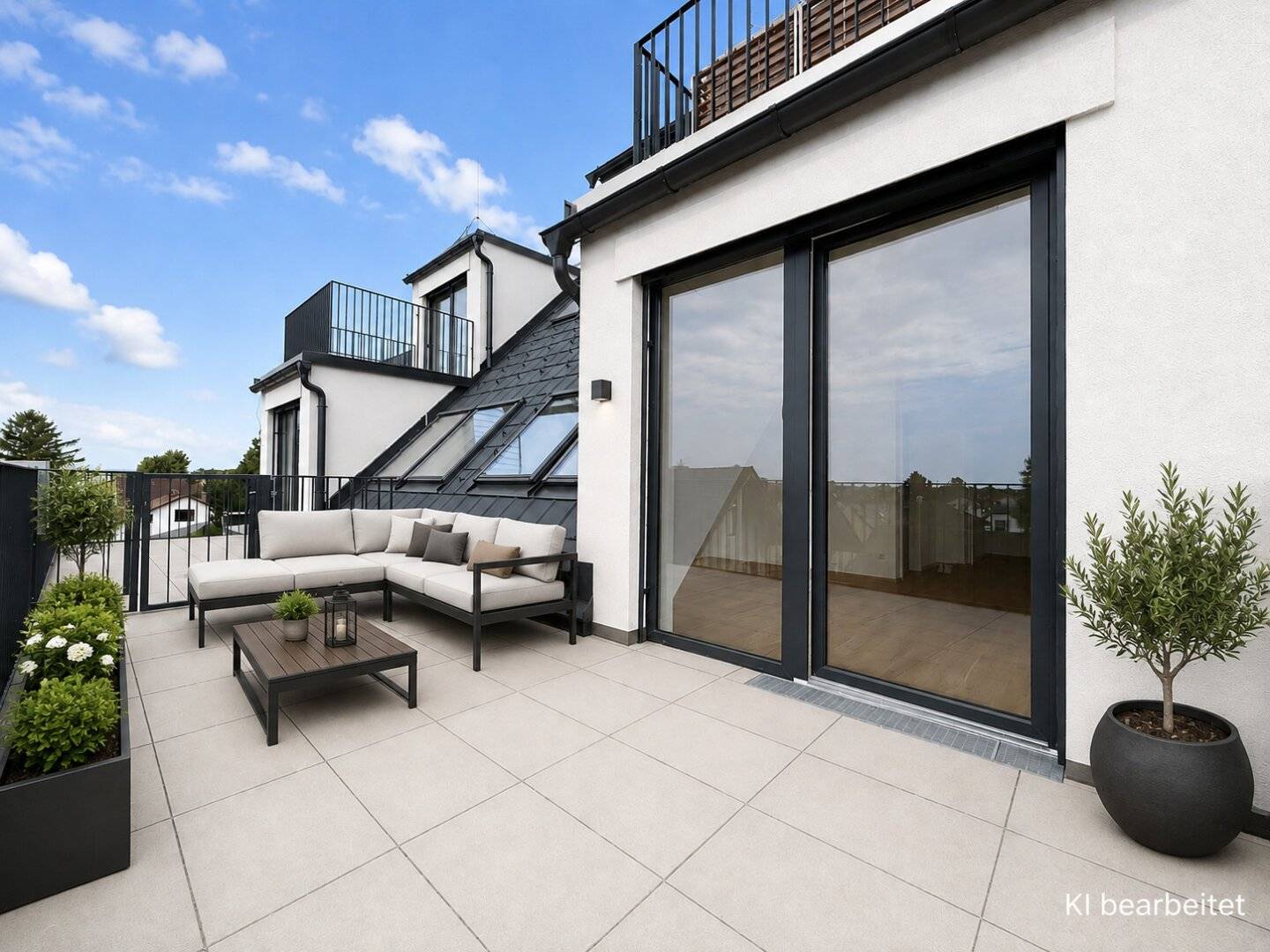 Unique 2-room attic apartment with sunny terrace in 1220 Vienna