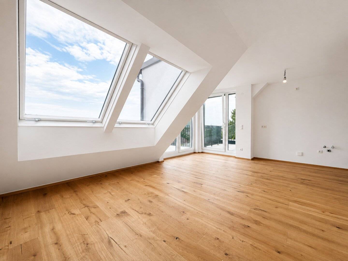 Unique 2-room attic apartment with generous outdoor area in 1220 Vienna