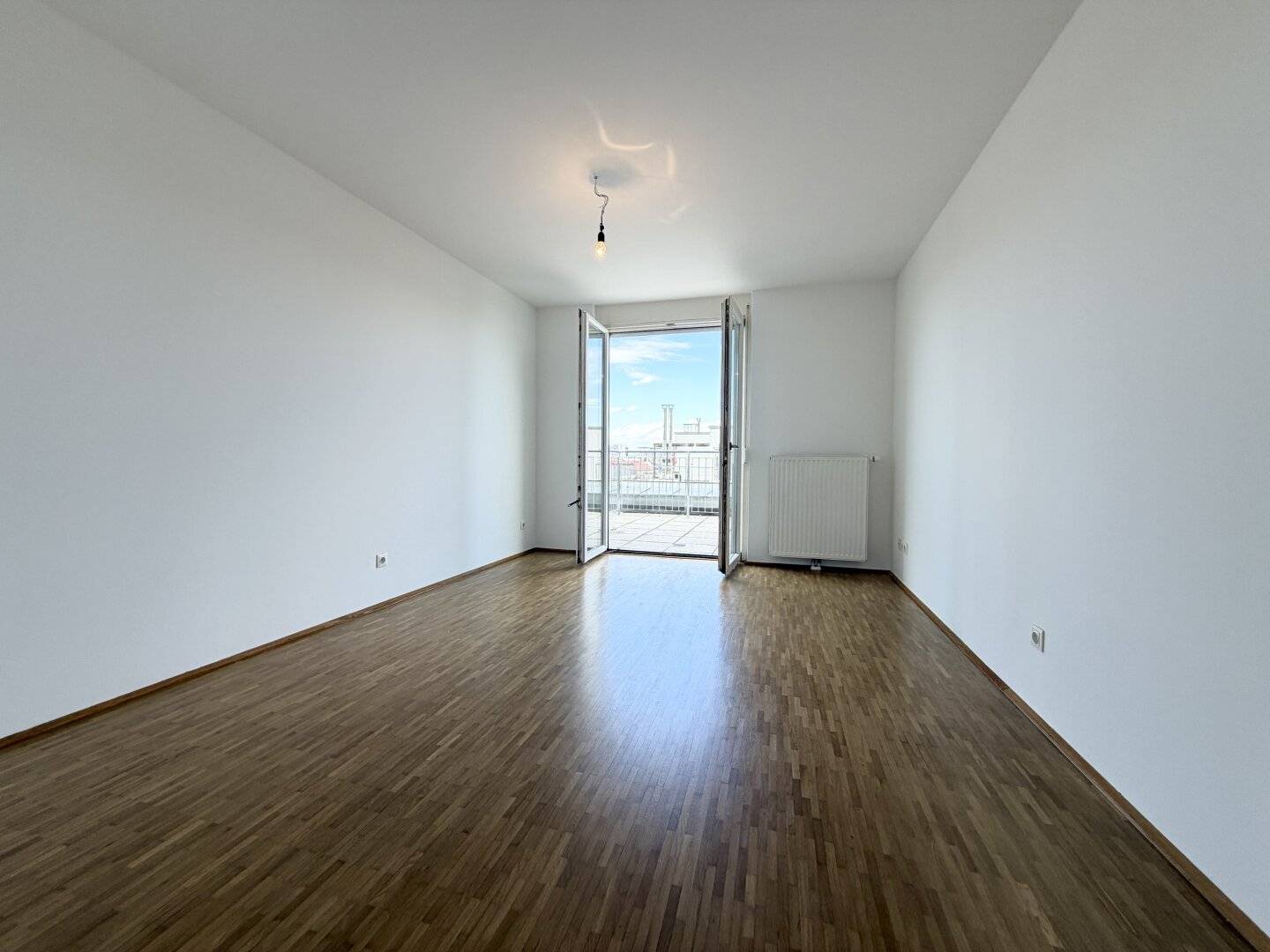2-ZIMMER-DG-WOHNUNG-MIT-2-TERRASSEN-IM-10.BEZIRK!