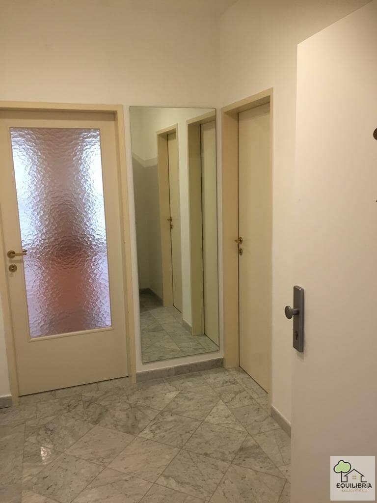 KLOSTERNEUBURG - NEAR STADTPLATZ approx. 50 m² APARTMENT