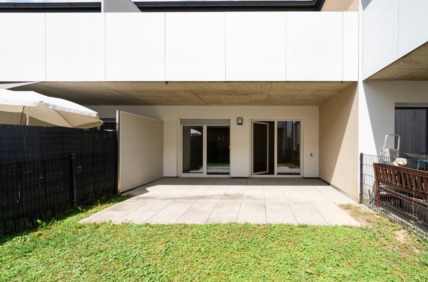 Charming 2-room apartment in Lieboch with garden, terrace &amp; parking space