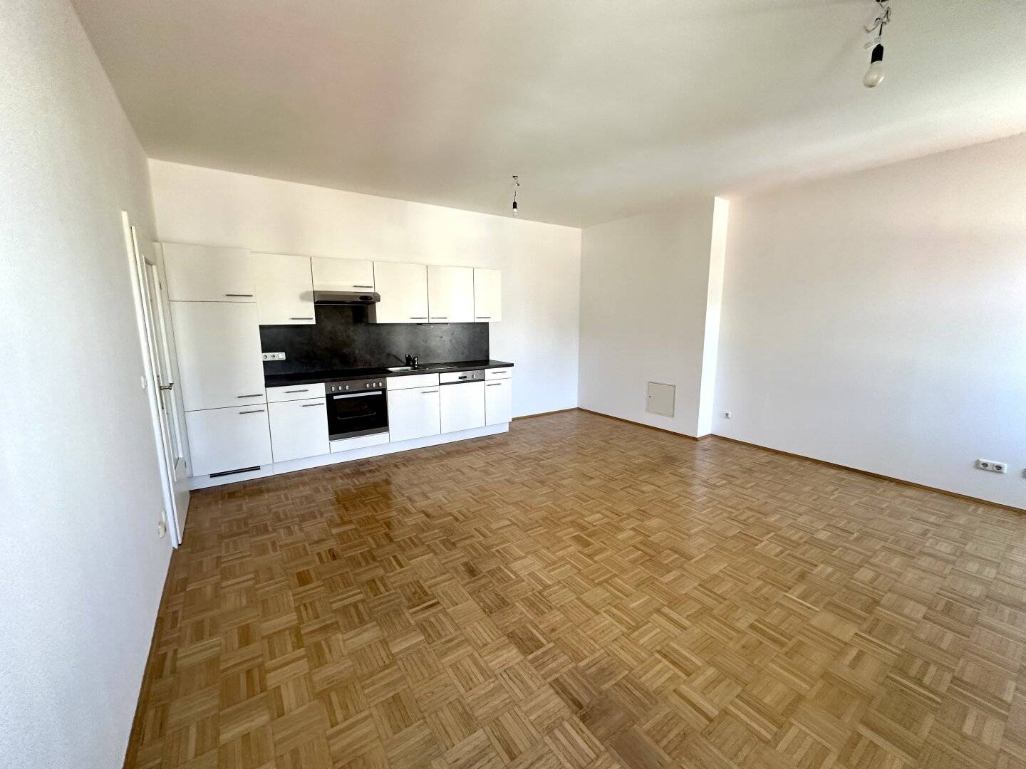 Open-ended lease! Exceptionally well laid out 2-room apartment in Graz district Eggenberg – near FH Joanneum