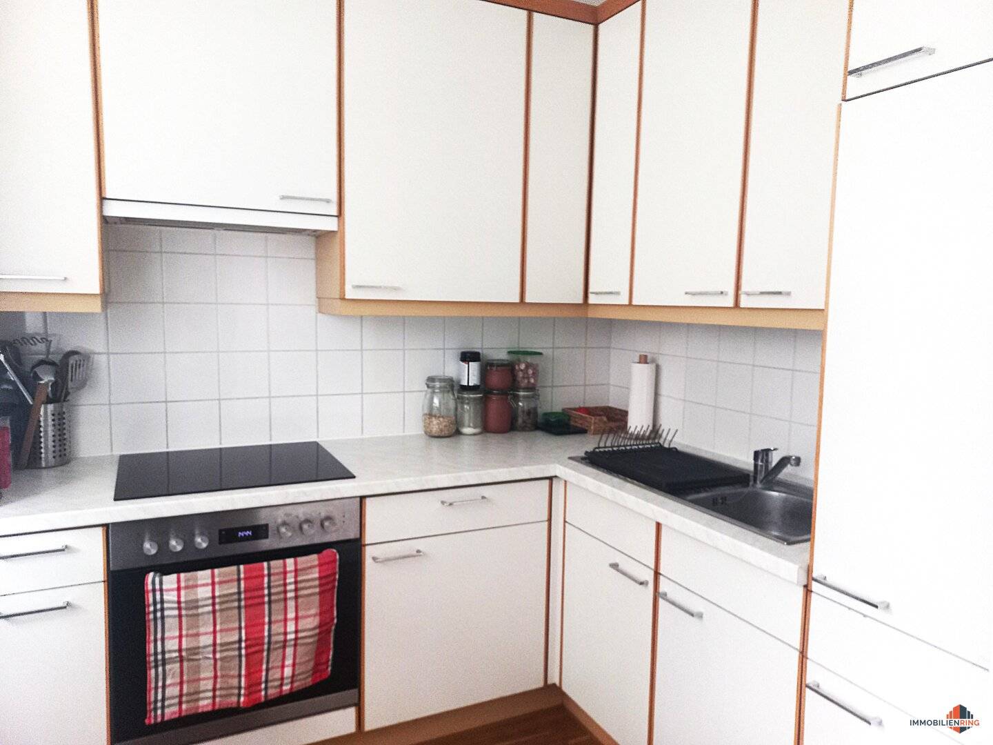 Großgarconniere mit Balkon im Herzen von Baden!
