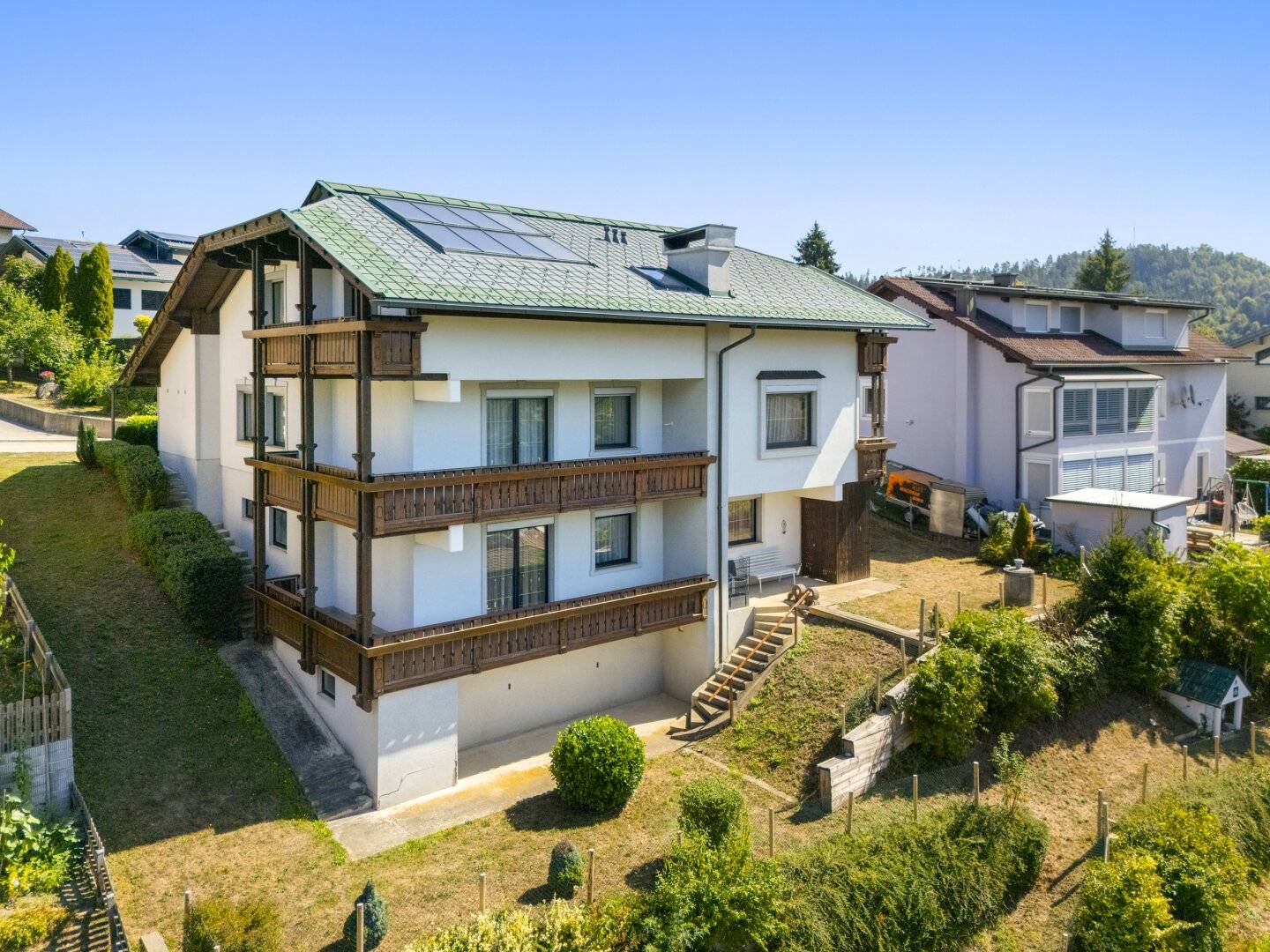 Viel Platz, viele Möglichkeiten: Ein-/Zweifamilenhaus mit ca. 340 m² Wohnfläche in Völkermarkt
