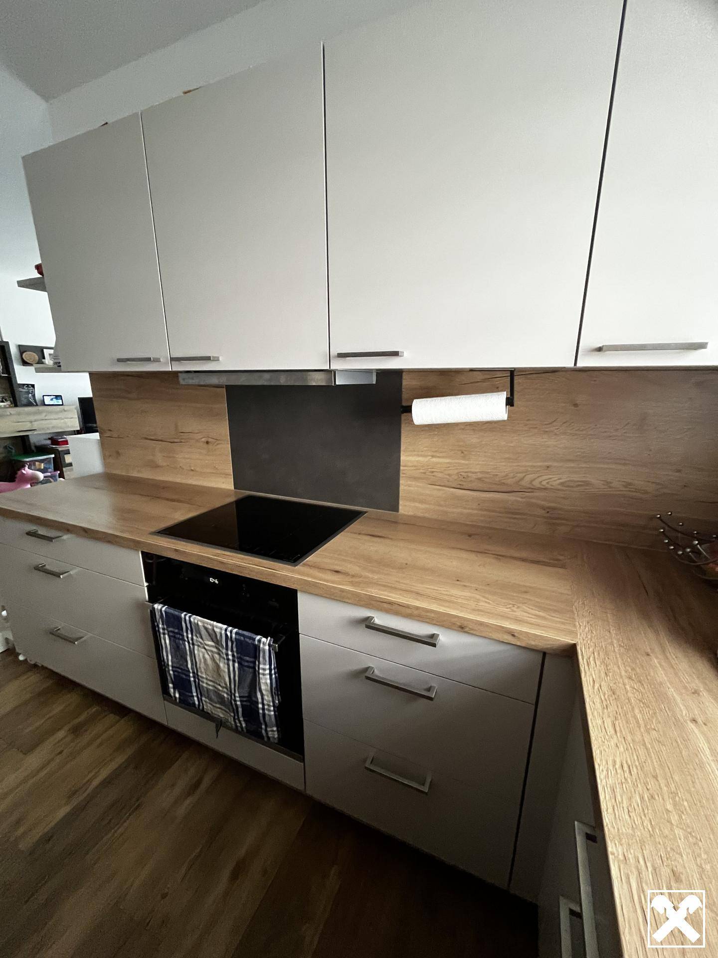 Erdgeschosswohnung mit eigenem Garten und Loggia in ruhiger Lage