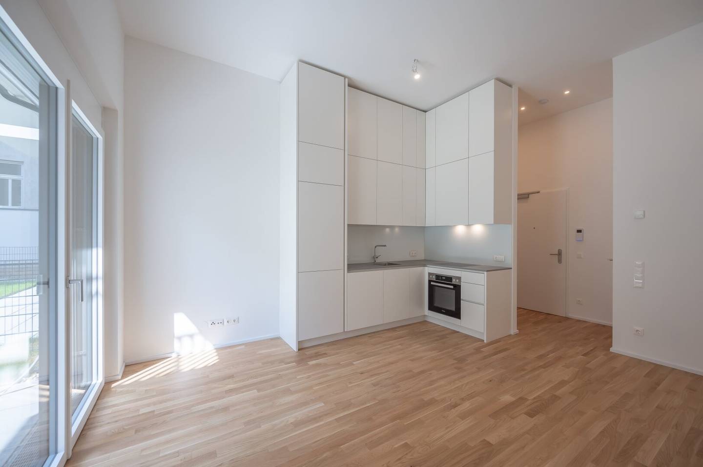 ASG IV-Qualitatives Wohnen in urbaner Lage: hochwertiger 2-Zimmer ZWEITBEZUG mit Garten! Provisionsfrei